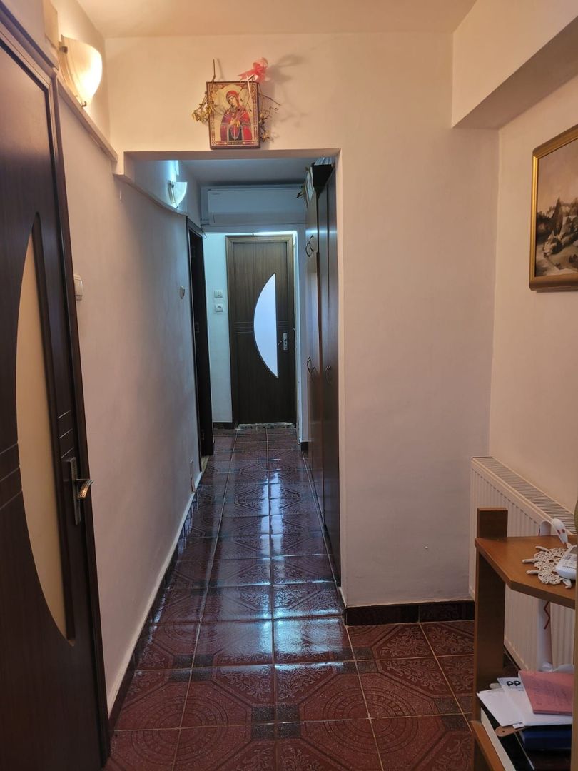 Apartament 3 camere de vanzare Crangasi - Poză 7