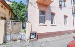 Apartament 3 camere de vanzare, in vila, 83 mp - Poză 25