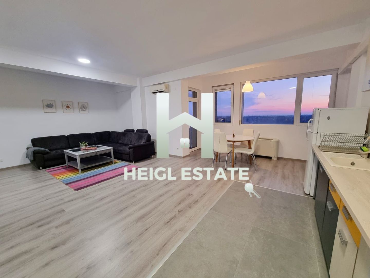 Apartament spatios  cu 2 camere  in Torontalului - Poză 1