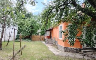 De vânzare apartament la casă, str. Nouă, Agnita - Poză 2