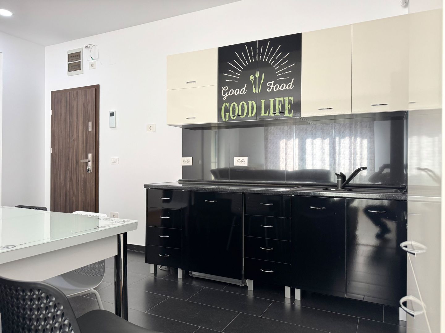 Apartament modern, lift și parcare – zona Calea Lipovei - Poză 12