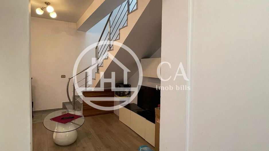 Apartament la casă de închiriat cu 3 camere în zona Centrala, Oradea - Poză 15