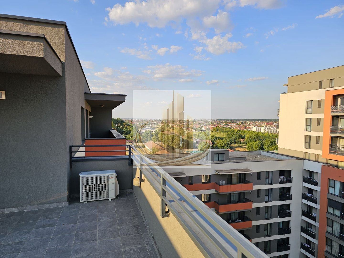 Penthouse - Iris - Armoniei 70mp si terasa 50mp - Poză 12