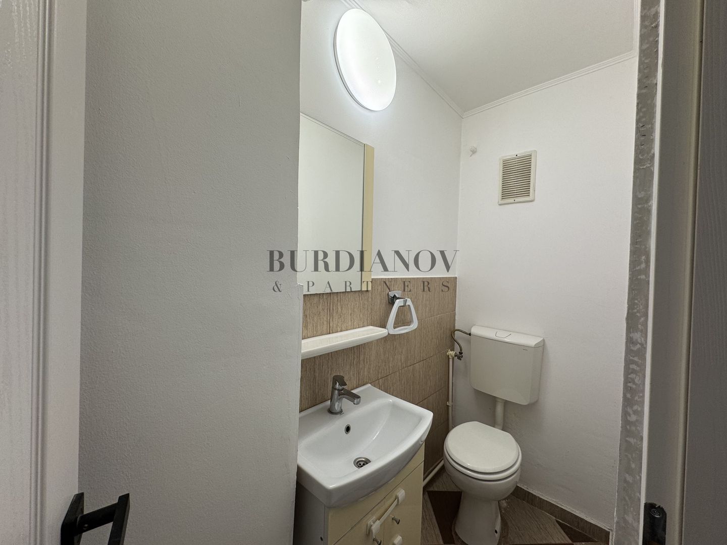 Apartament cu 3 camere de vânzare Titan/1 Decembrie 1918 - Poză 14