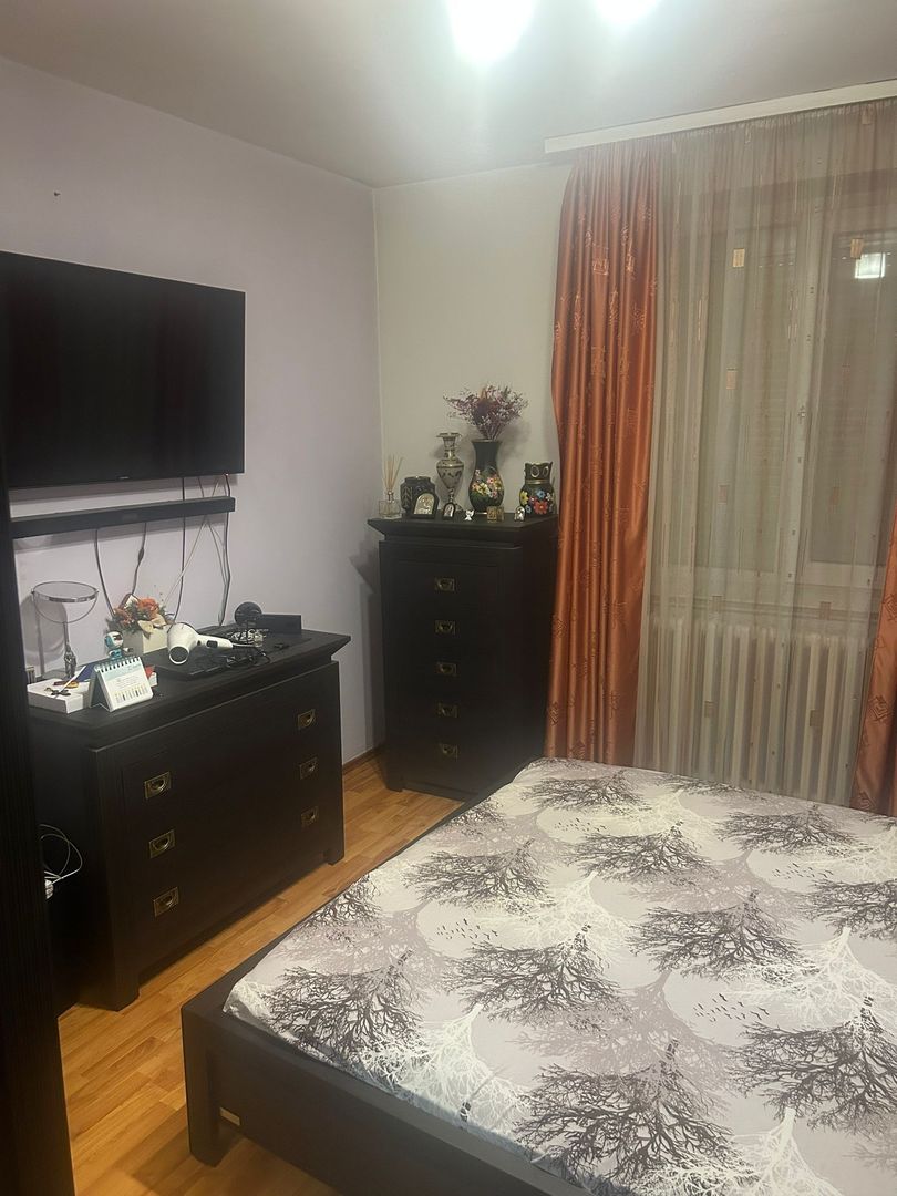 Apartament 2 camere, etaj 3, Trivale, la intrare in cartier - Poză 7