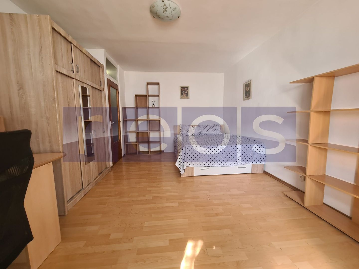 DE INCHIRIAT GARSONIERA SPATIOASA ZONA NERVA TRAIAN - Poză 5