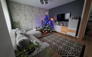 Casa in cartier exclusivist - Poză 13