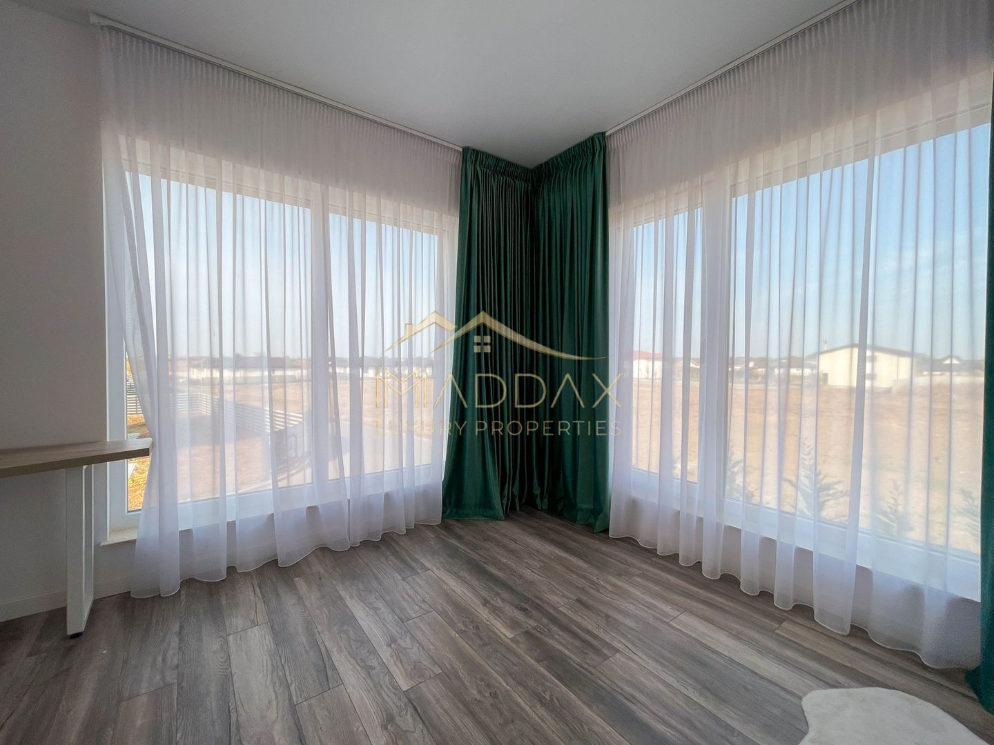 *** Vila 4 camere de vanzare II Nemobilata II Corbeanca - Poză 27