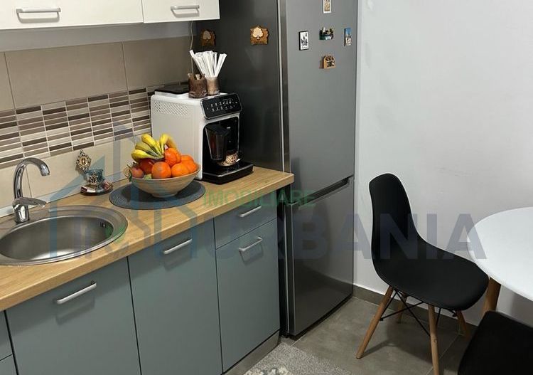 Inchiriez apartament cu o camera in Valea Lupului - Poză 3