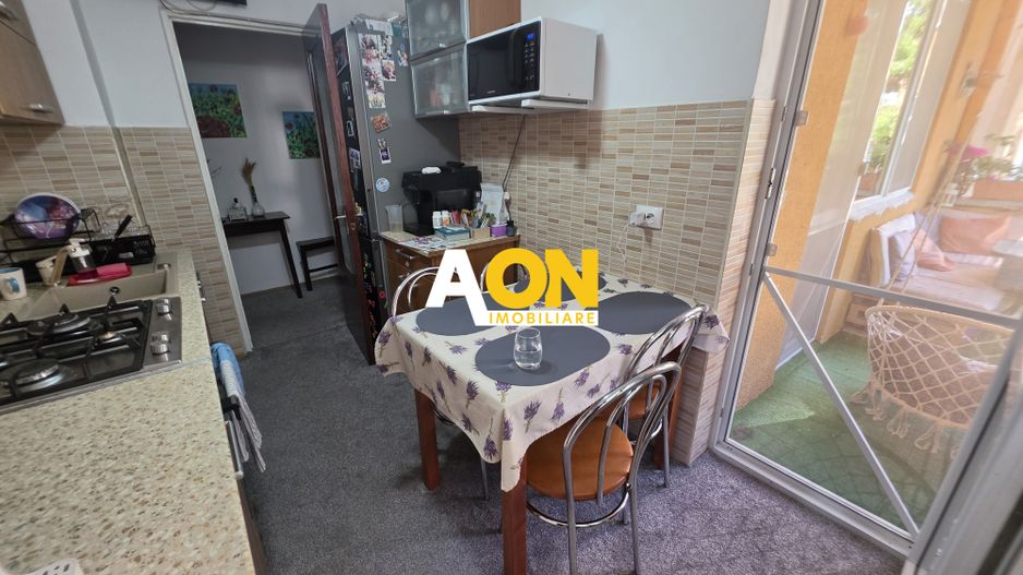 Apartament 2 Camere, Decomandat, Zona Cetate, Etaj 1 - Poză 7