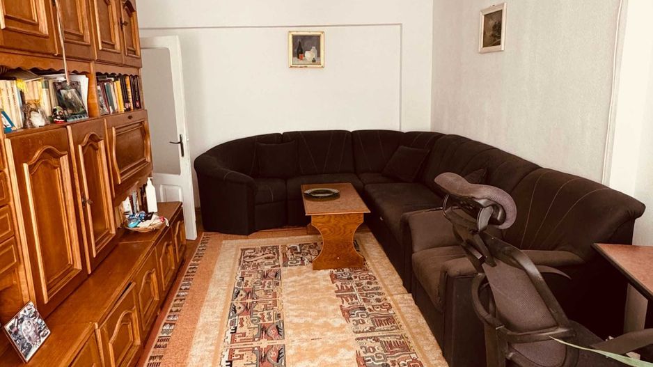 Apartament cu 3 camere, etaj 2, zona TRAIAN; - Poză 2