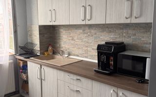 Apartament 2 camere – decomandat – zona Shopping Mall-V. Alecsandri. - Poză 2