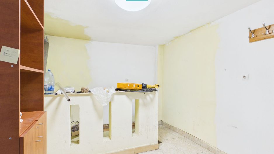 Casă 70mp + Hală 100mp, Str. Navigatorilor, Oradea - Poză 6