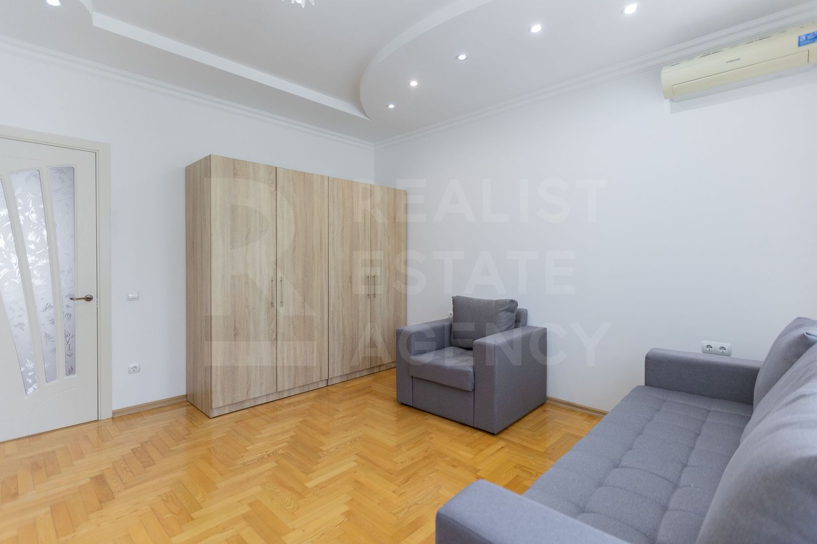 Chirie, casă, 2 nivele, 5 camere, str. George Meniuc, Centru - Poză 14