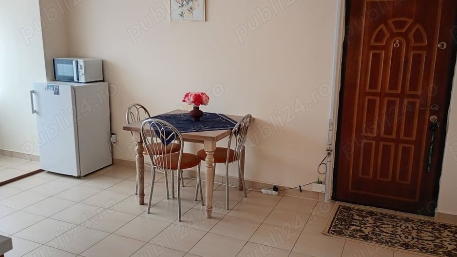 Vind apartament 2 camere 60 m2  mobilat complet cu 2 balcoane. - Poză 1