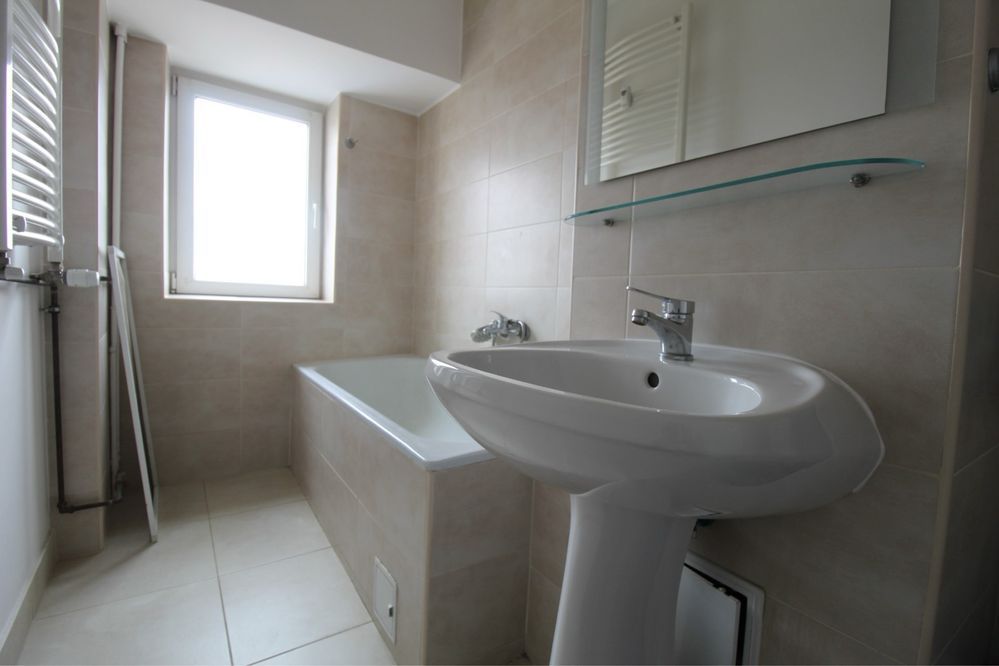 Inchiriez garsoniera Piata Alba Iulia direct proprietar - Poză 6