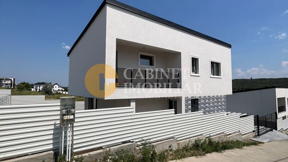 Vila 4 camere 108 MP 450MP TEREN  Rediu Cartier Rezidential Intabulata! - Poză 2