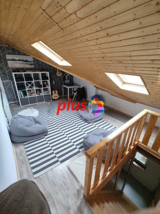 Proprietar - casa 5 camere singur in curte zona Brasovechi Crisan - Poză 2