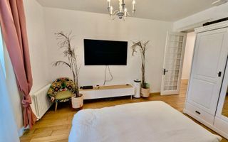 VANZARE APARTAMENT SUPERB 2 CAMERE VILA PIATA VICTORIEI DOROBANTI 64MP RENOVAT - Poză 12
