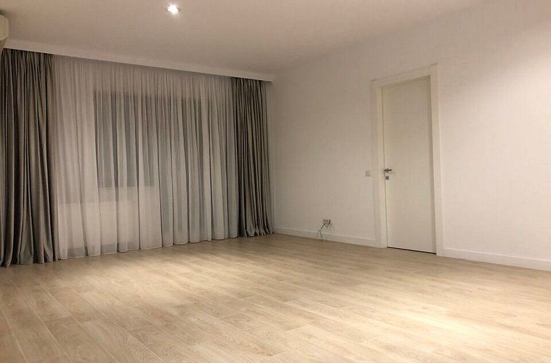 Apartament luxos,luminos,foarte spatios in Erou Iancu Nicolae-Oferta atractiva - Poză 34