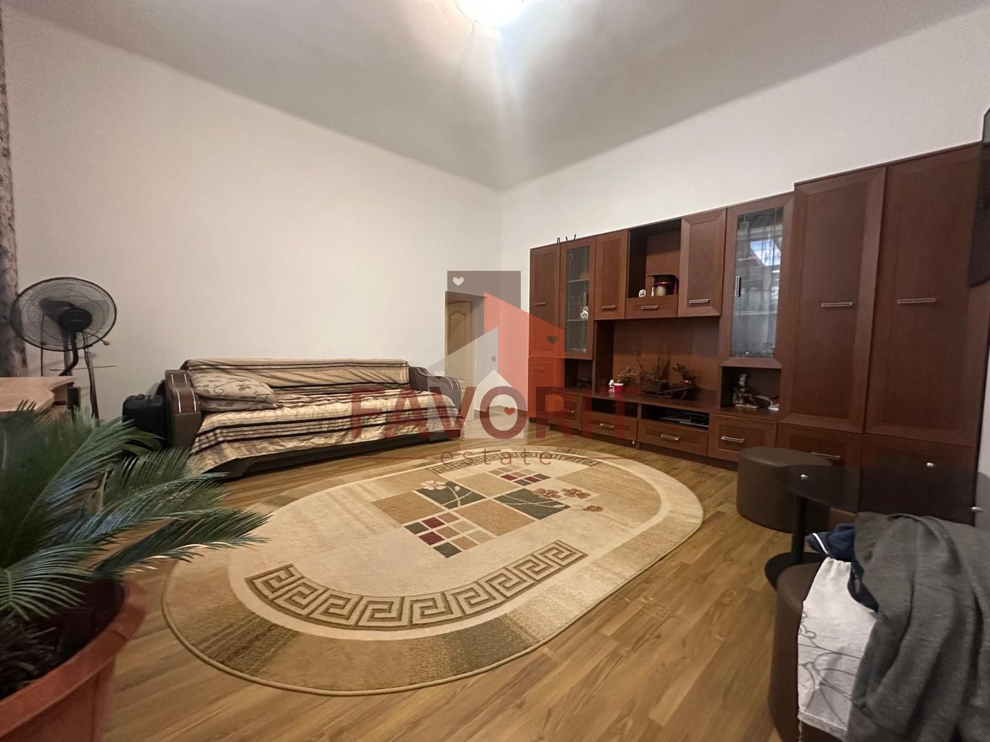 2 camere | centrala proprie | mobilat si utilat | gradina | zona excelenta | - Poză 2