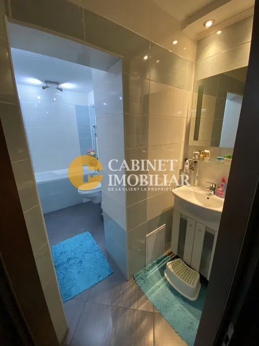 Apartament  3 Camere Decomandat - Et 1 - Bloc 1989 - Poză 3