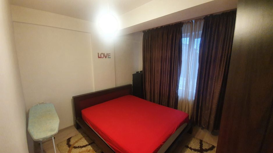 Apartament de vânzare, complet mobilat - Poză 3