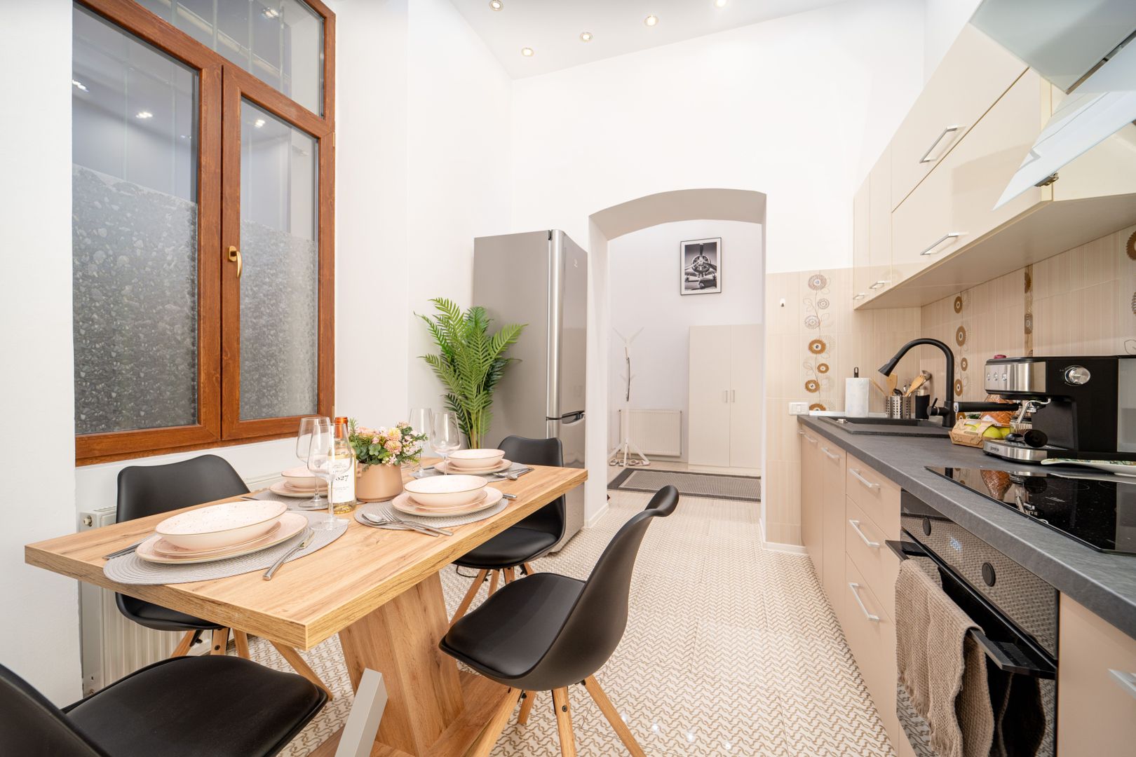 Apartament renovat in cladire istoric zona Unirii - Poză 4