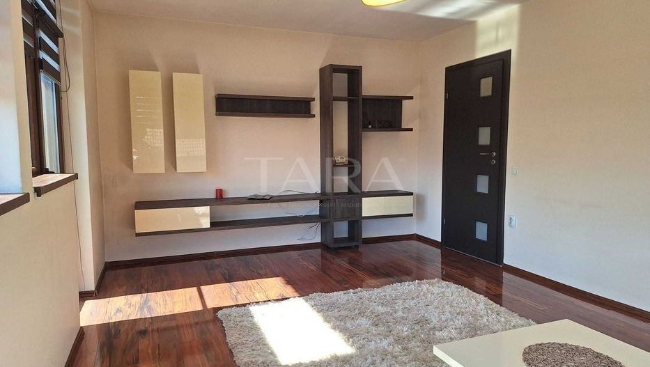 Apartament cu scara interioara, 109 mp, Florești, 2 balcoane - Poză 3