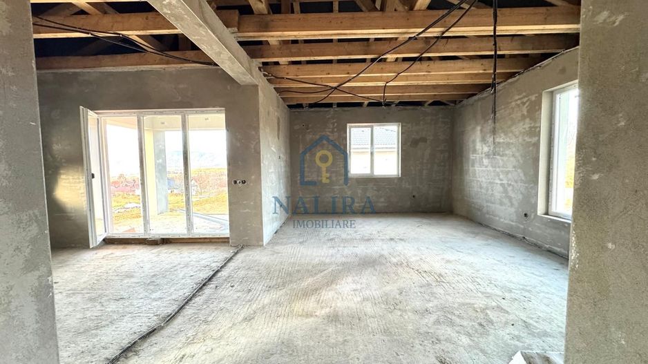 Casa de vanzare Satu Nou de Jos cu priveliste - zona retrasa - Poză 9