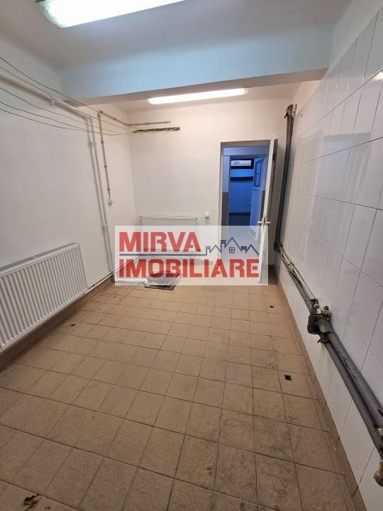 🏢 Spațiu de birouri – 5 camere, 3 băi – Mansardă vilă, Central - Poză 67