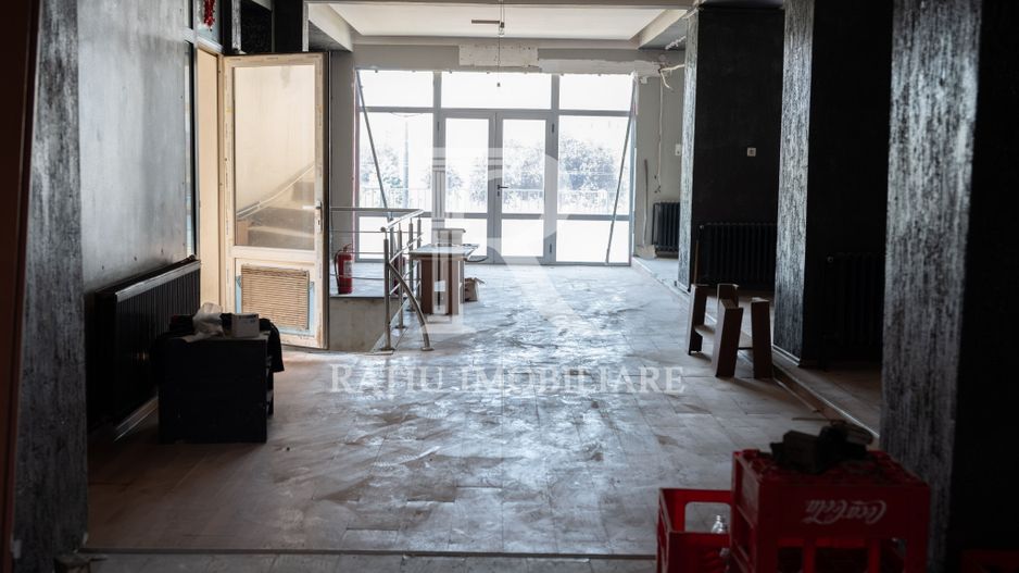 Spatiu Comercial | Etajul 1 + Mansarda | Decebal | 300 mp | Oradea - Poză 4