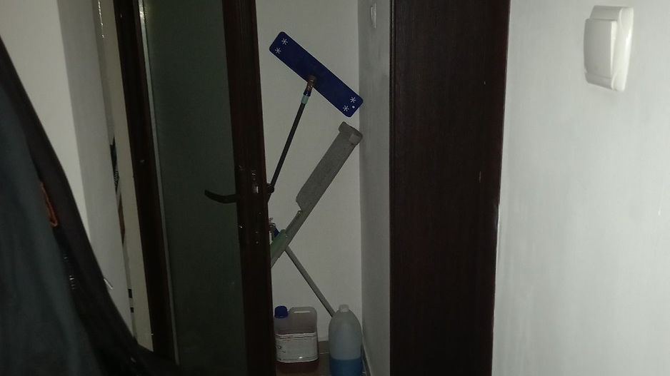 BRASADAS vinde casa in zona TITULESCU cu 5 camere si teren 350mp - Poză 9