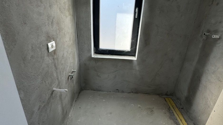Vila Otopeni Odaile, curte GENEROASA 390m2 - Poză 9