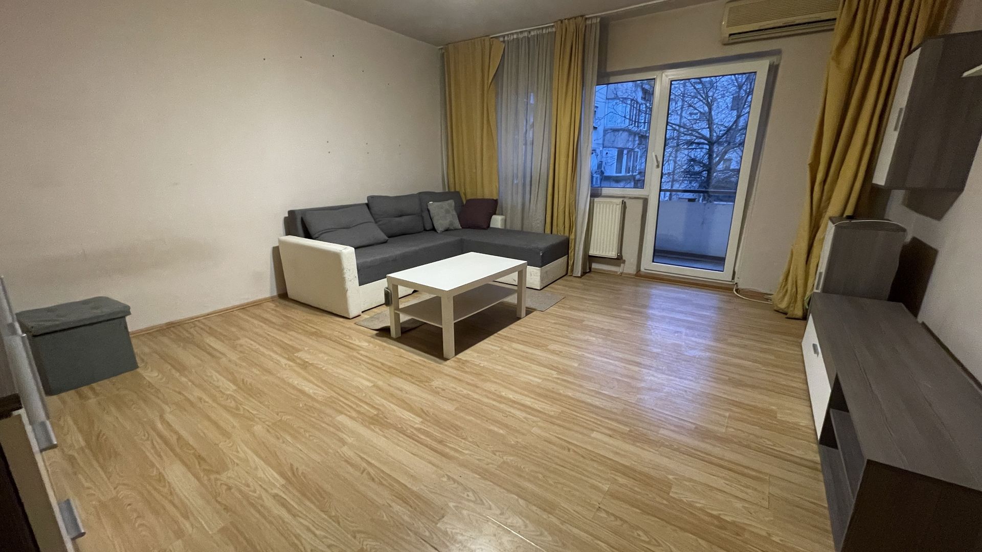 Apartament 2 camere,etajul 1,doua balcoane -zona Bucovina - Poză 8