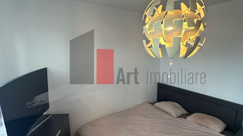 Apartament cu 3 camere în Zona 1Decembrie - Poză 11