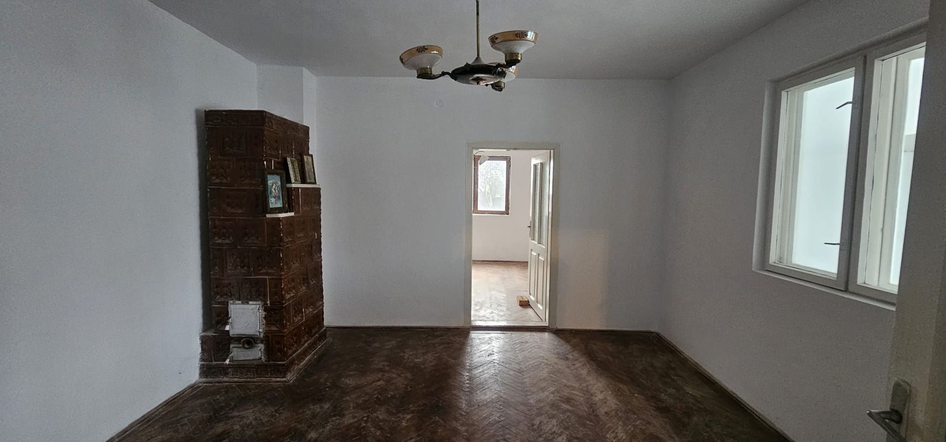 Casa din caramida – Zona Centrala, Parc CFR – Pret 170.000 EUR - Poză 3