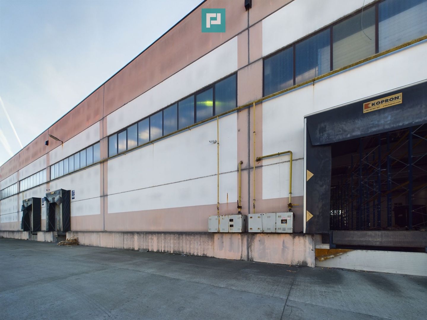 Spațiu industrial cu birouri - Zona Șagului - Poză 1