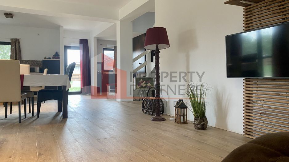 Casa cocheta langa padure - Gulia, DB. - Poză 6