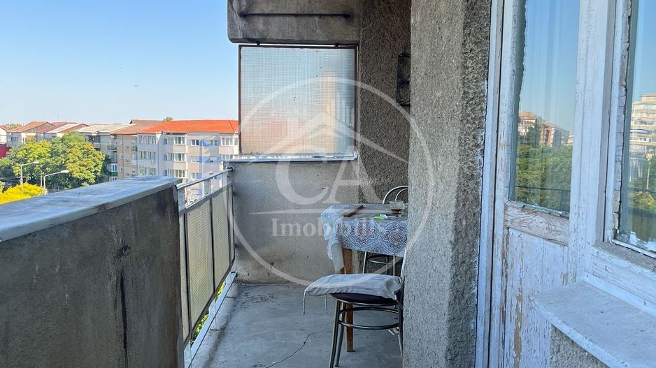 Apartament cu 3 camere de vânzare în zona Rogerius, Oradea - Poză 10