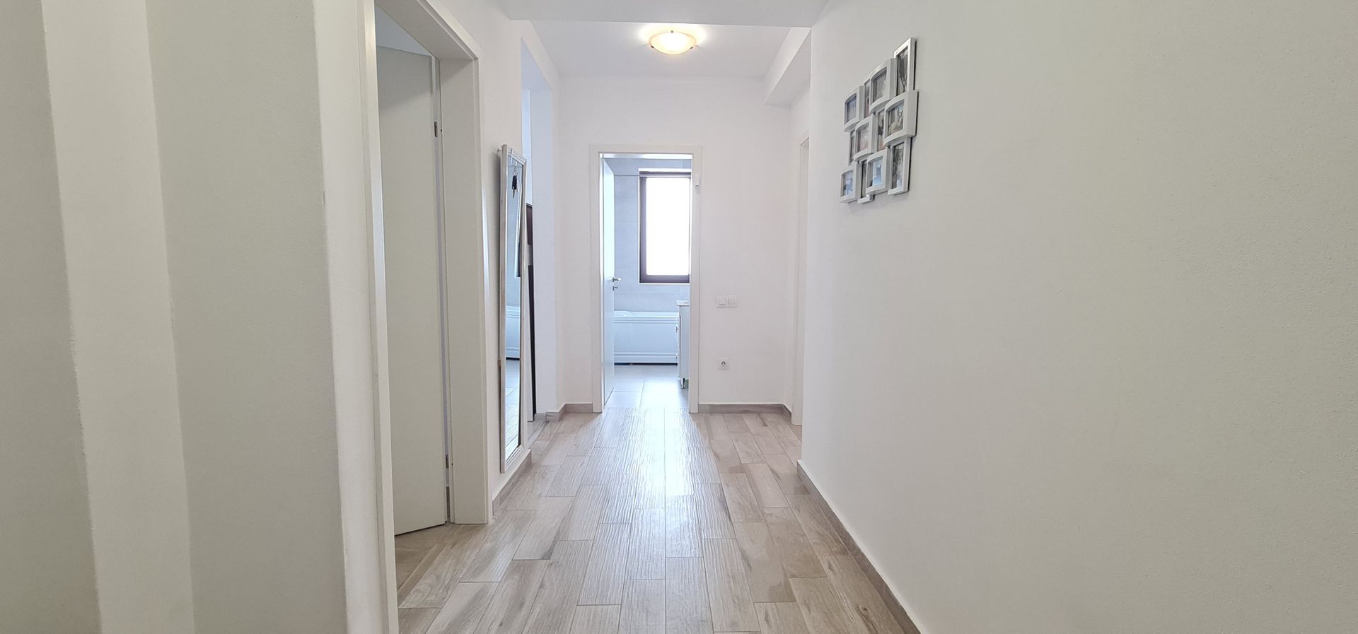 2 camere decomandat semimobilat insorit Sanpetru Residence - Poză 6