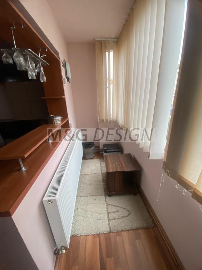 4 camere decomandat mobilat utilat  etaj 1 centrala Complexul studentesc Olimpia - Poză 4