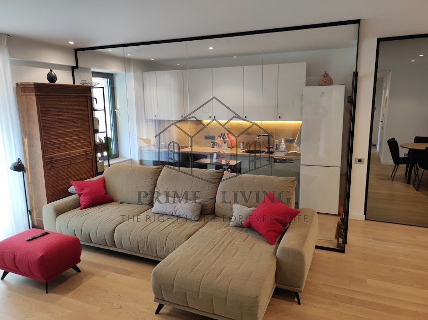 APARTAMENT SUPERB LA VANZARE PERFECT PENTRU O BUNA INVESTITIE - Poză 1