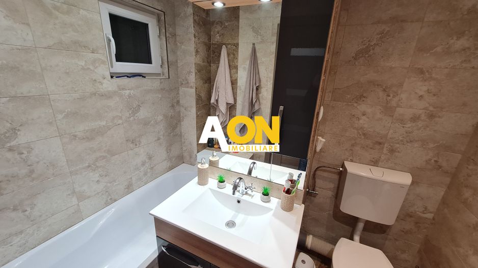 Apartament 2 Camere, 53 mp + Balcon, Decomandat, Et.1, Zona Cetate - Poză 9