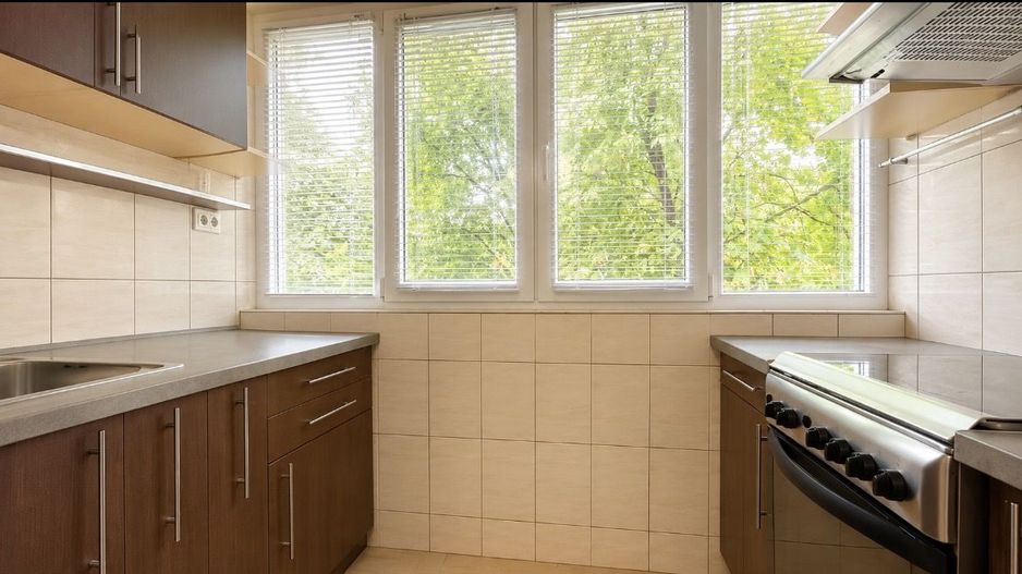 Apartament cu 3 camere de închiriat, Rogerius, etaj 1 - Poză 6