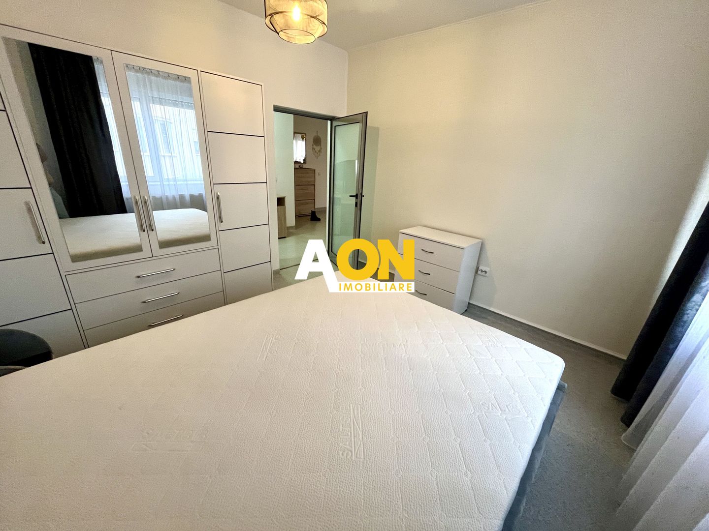 Apartament cu 3 Camere, Bloc Nou, Zona Stadion - Poză 9
