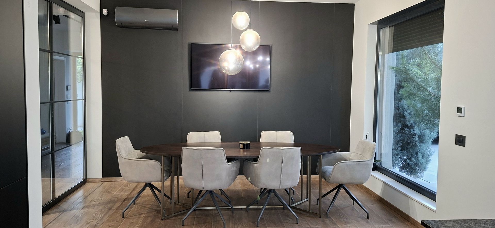 Locuinta individuala exclusivista cu piscina - Dumbravita - Poză 11