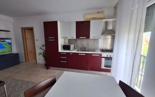 Bloc nou. Etaj intermediar. Pozitie excelenta - Poză 2