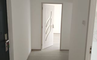 Etaj 2-Apartament 2 Camere -Decomandat 56mp! Renovat! - Poză 5