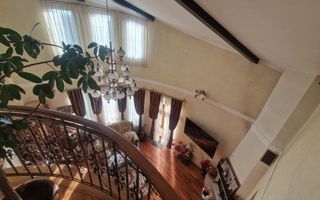 De vânzare: Vilă unică, vintage-modernă, zonă Grigorescu Oradea. - Poză 23